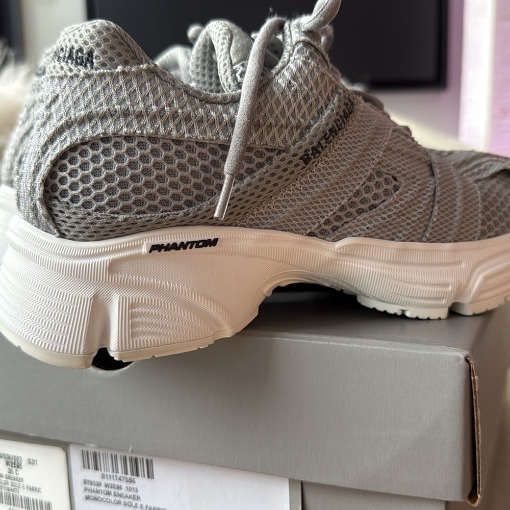 Balenciaga Phantom Sneakers – Size 36C – New in Box - Picture 10 of 12